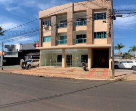 Locação - Apartamento - Av. Irmãos Pereira 2658 - apto 06 - Centro